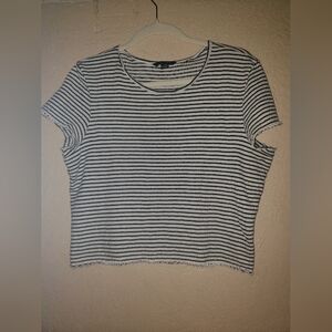 American eagle crop top